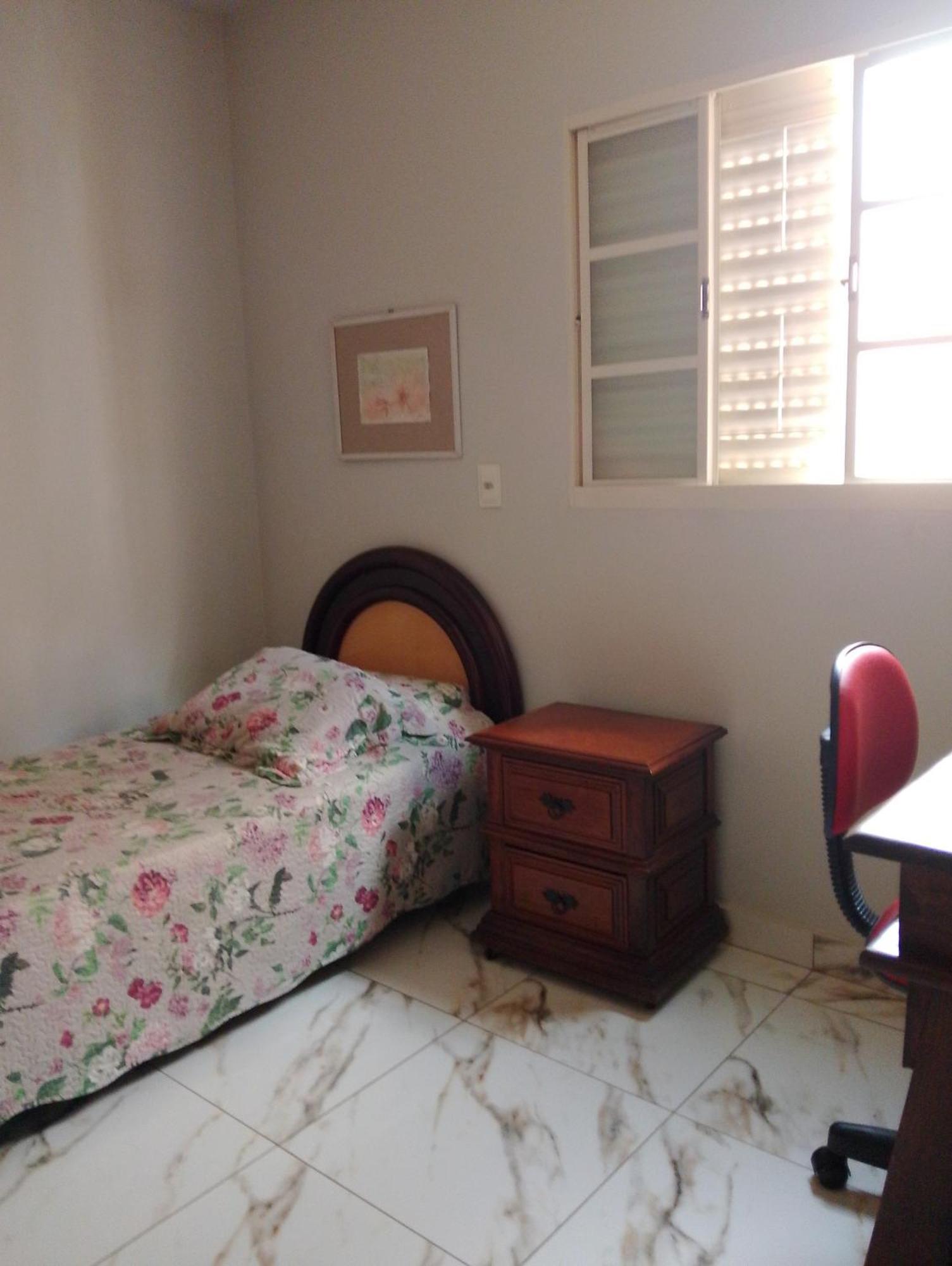 Casa Amarela Daire Uberlândia Dış mekan fotoğraf